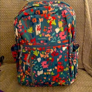 Vera Bradley Lighten up Grand Backpack